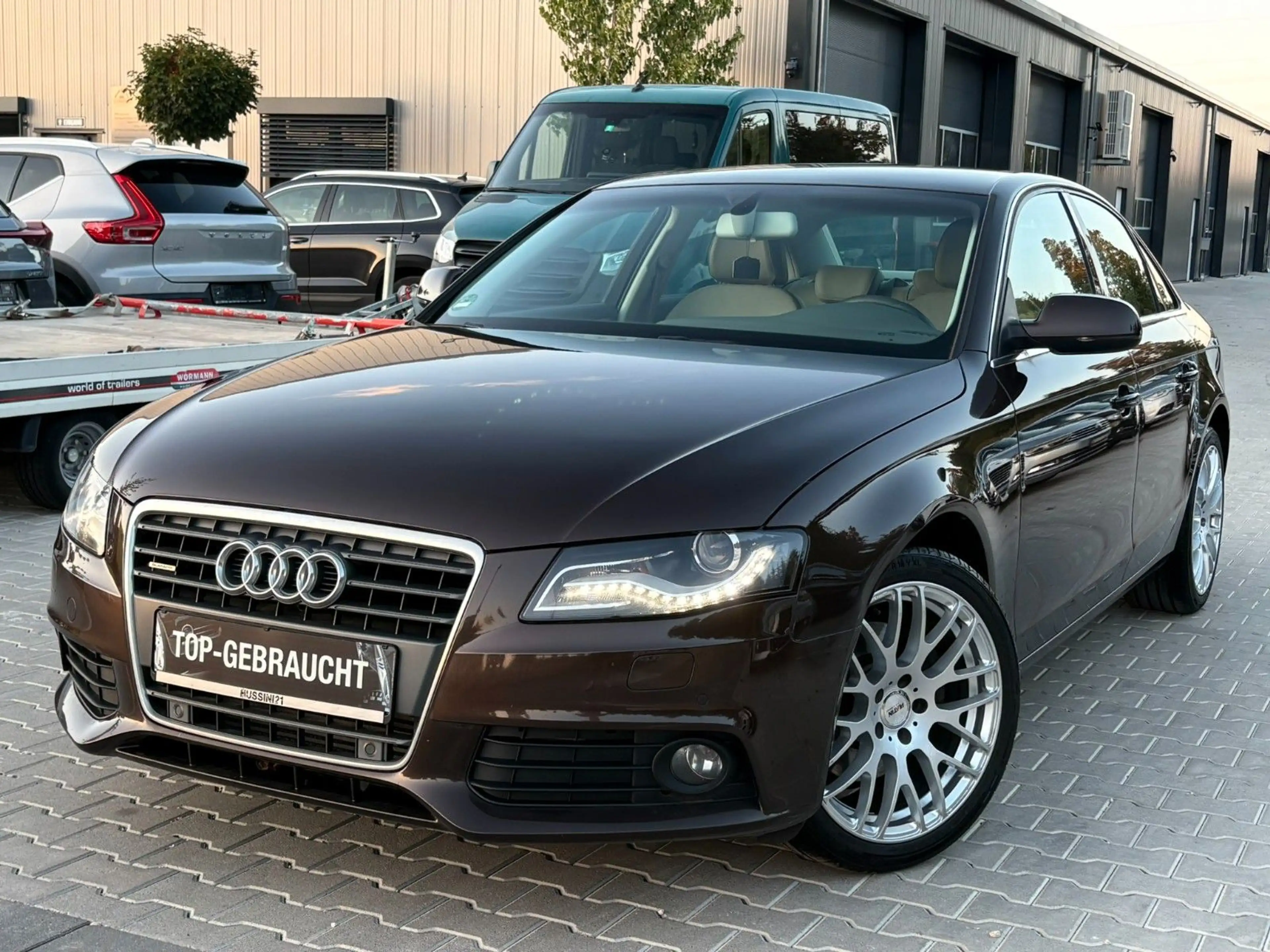 Audi A4 1.8 TFSI quattro Lim. / Bi-Xenon / Leder / 18