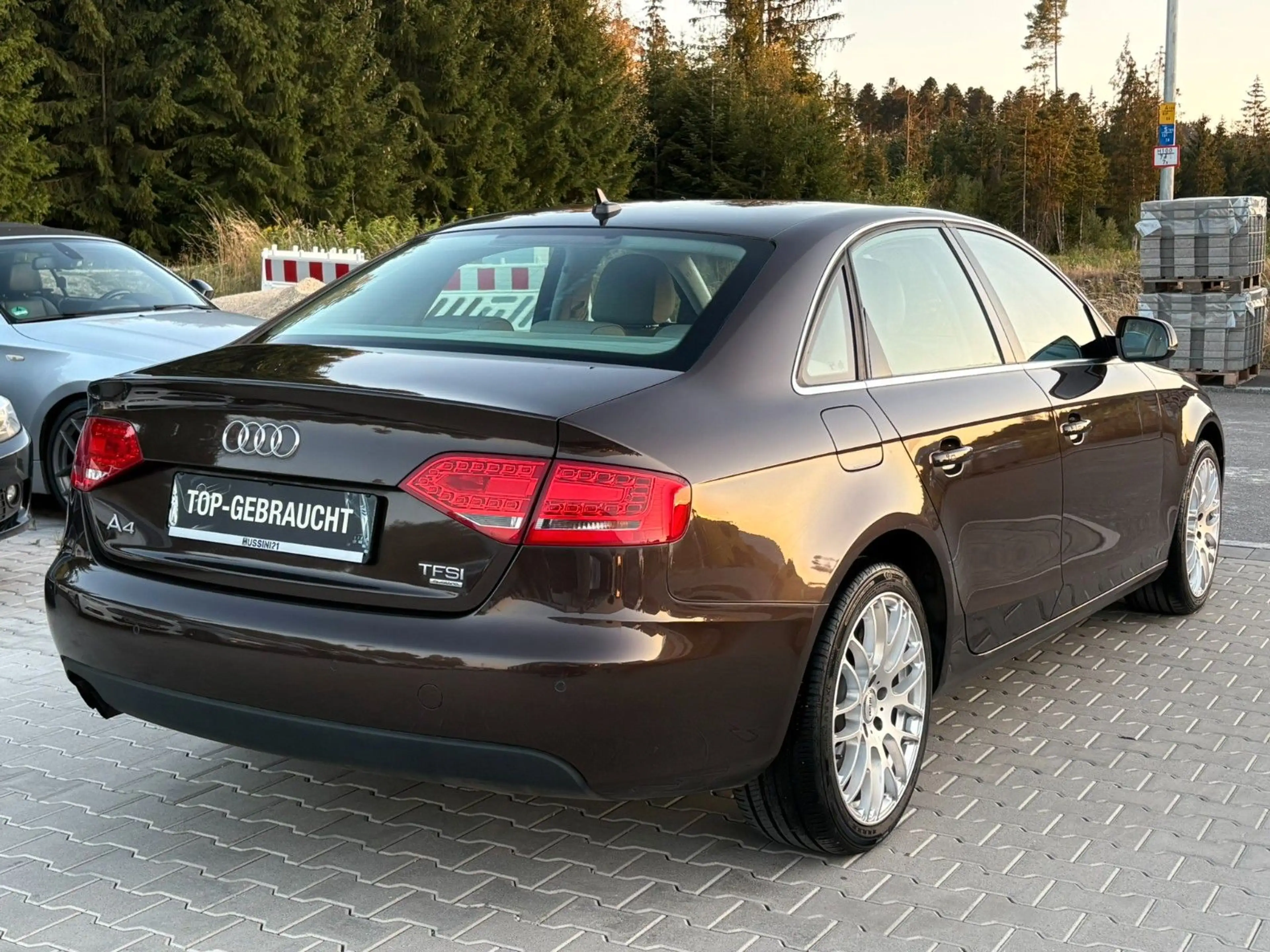 Audi A4 1.8 TFSI quattro Lim. / Bi-Xenon / Leder / 18 — photo 6