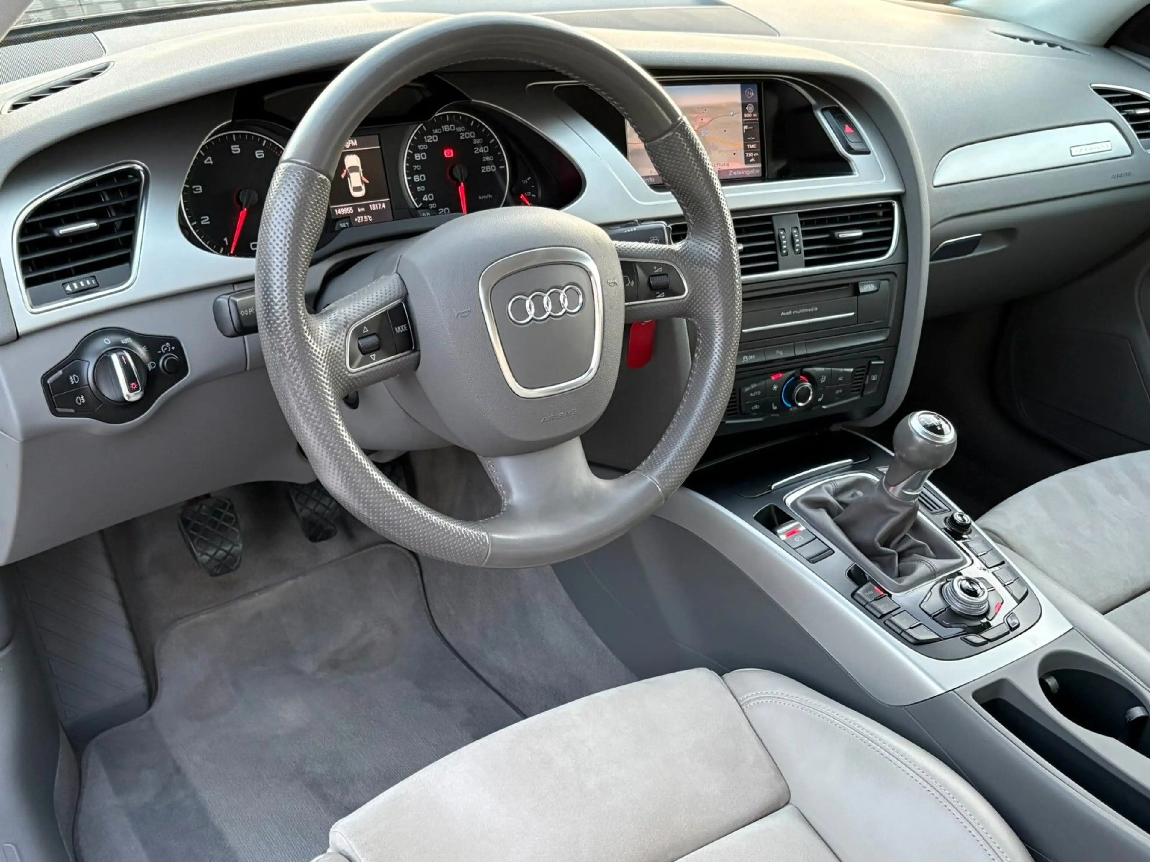 Audi A4 1.8 TFSI quattro Lim. / Bi-Xenon / Leder / 18 — photo 12