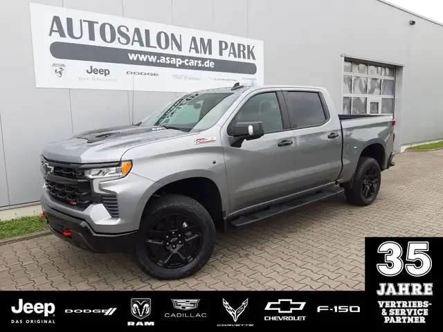 Chevrolet Silverado 1500 LT Trail Boss 6.2 V8