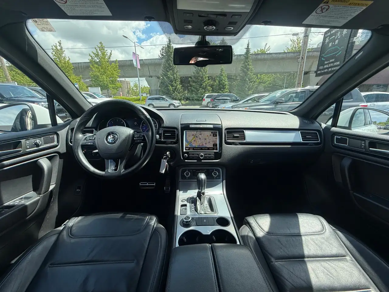 Volkswagen Touareg снимка Volkswagen Touareg