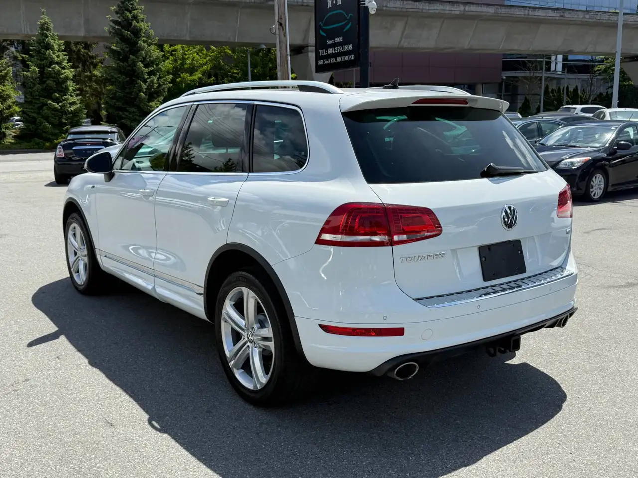 Volkswagen Touareg снимка Volkswagen Touareg