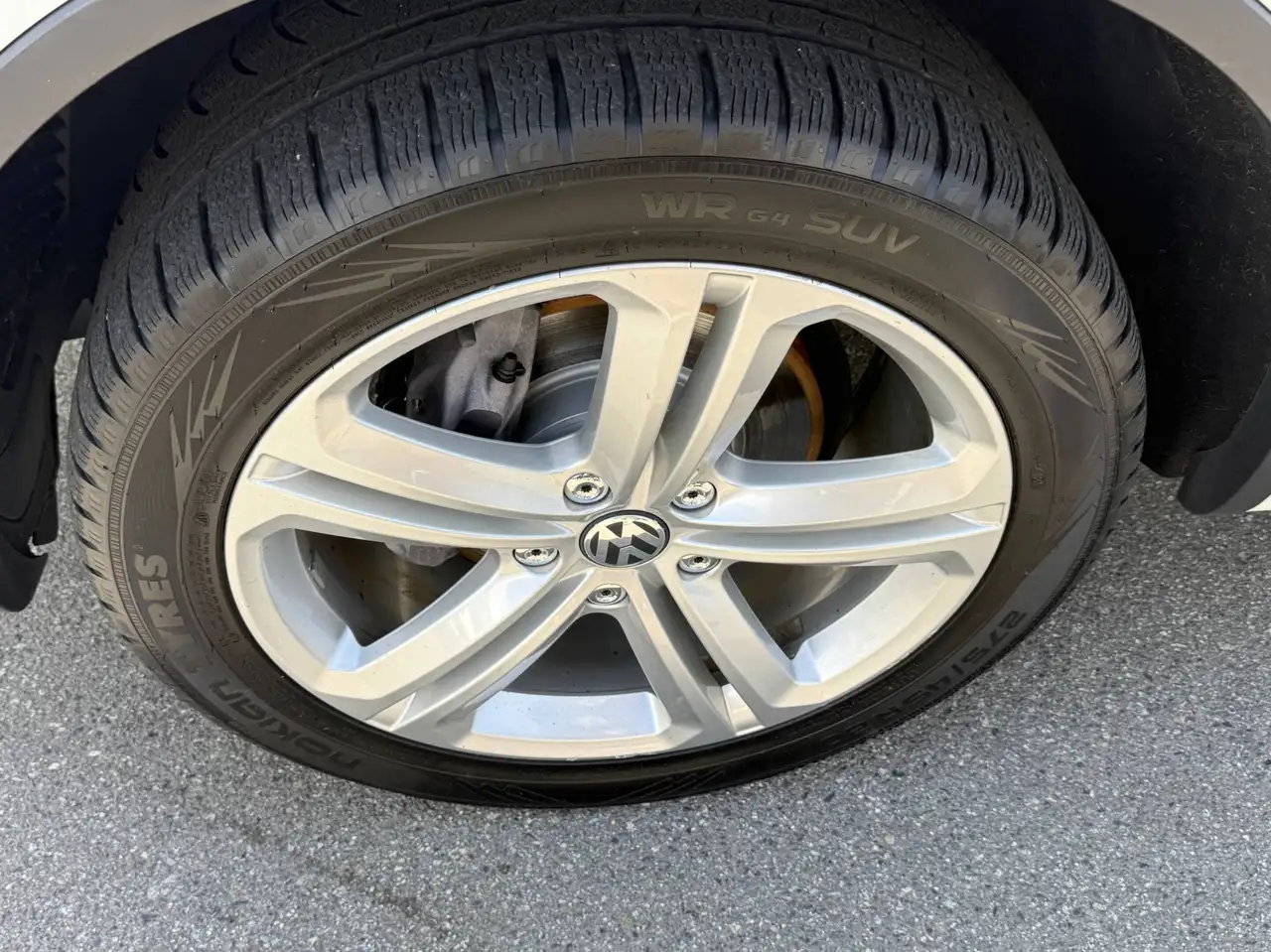 Volkswagen Touareg снимка Volkswagen Touareg