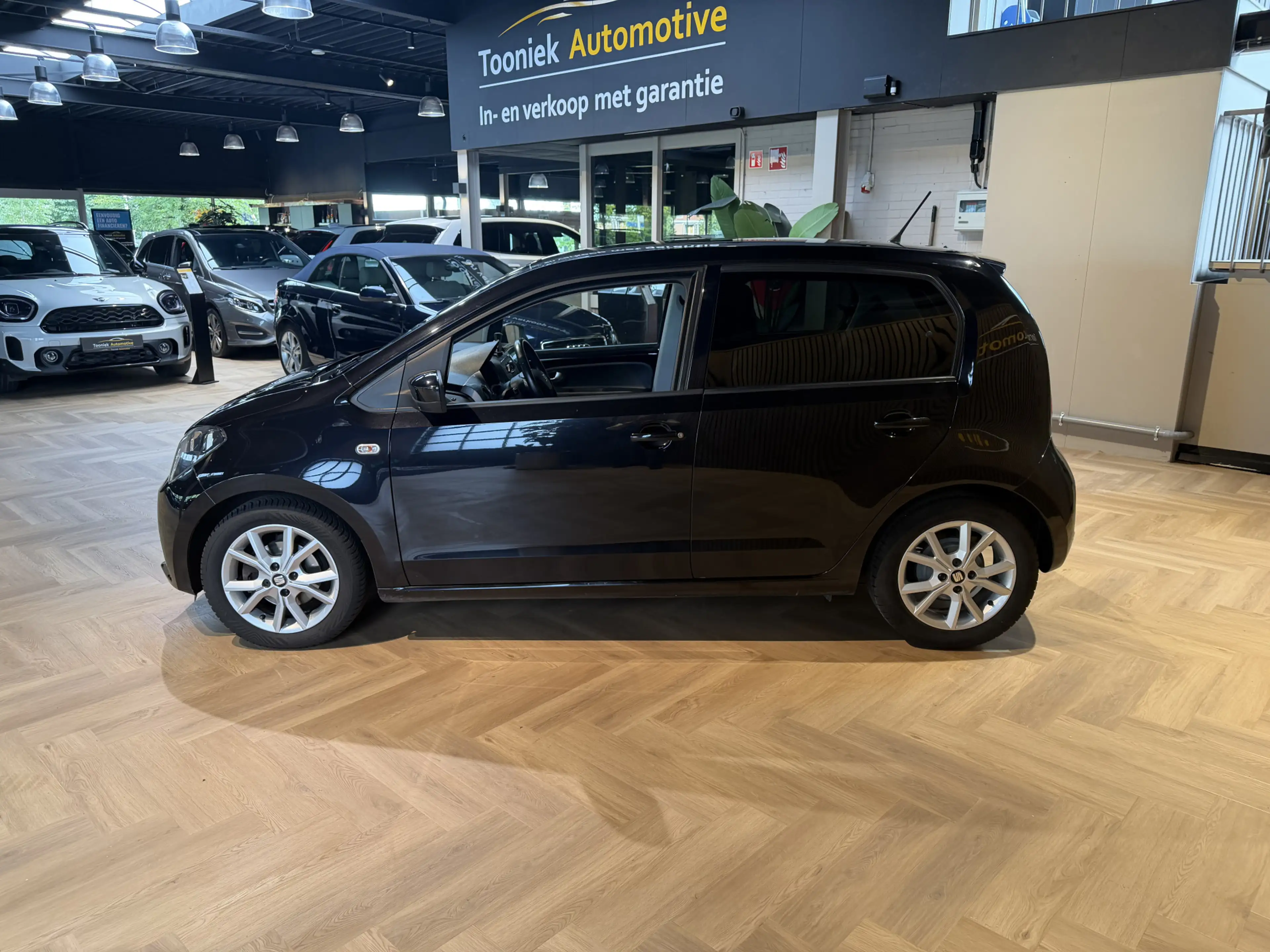 SEAT Mii 1.0 Sport Connect Parkeersensoren deze auto is in — photo 6