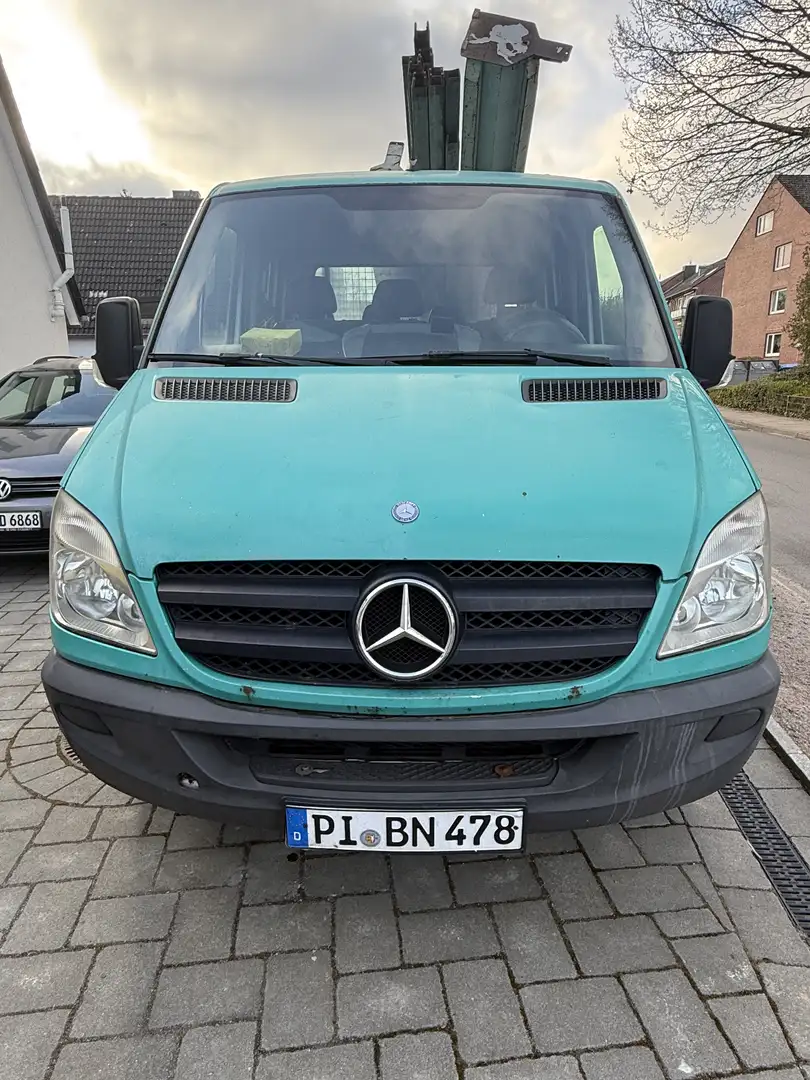 Mercedes-Benz Sprinter 311 CDI 906.235 Grün - 1
