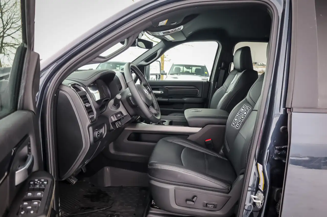 RAM 2500 fotografie RAM 2500