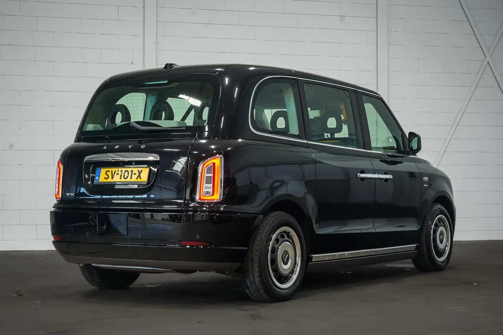 LEVC TX 5 Hybrid Vista | Taxi | 7-zits | Pano | Rolstoel t Schwarz - 2