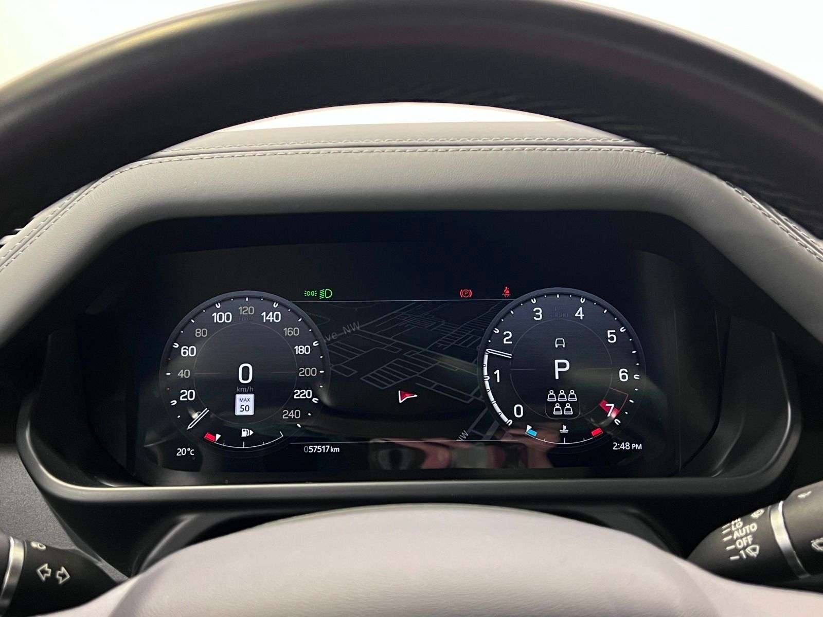 2023 Land Rover Defender X-Dynamic SE thumb 17