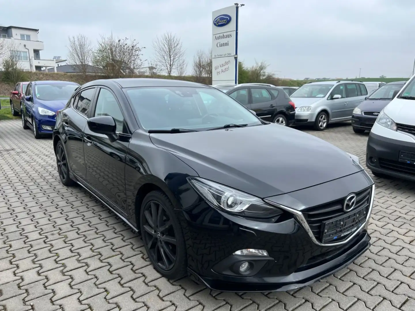 Mazda 3 Black Limited** Navi** aus 2. Hand** EURO 6 Noir - 1