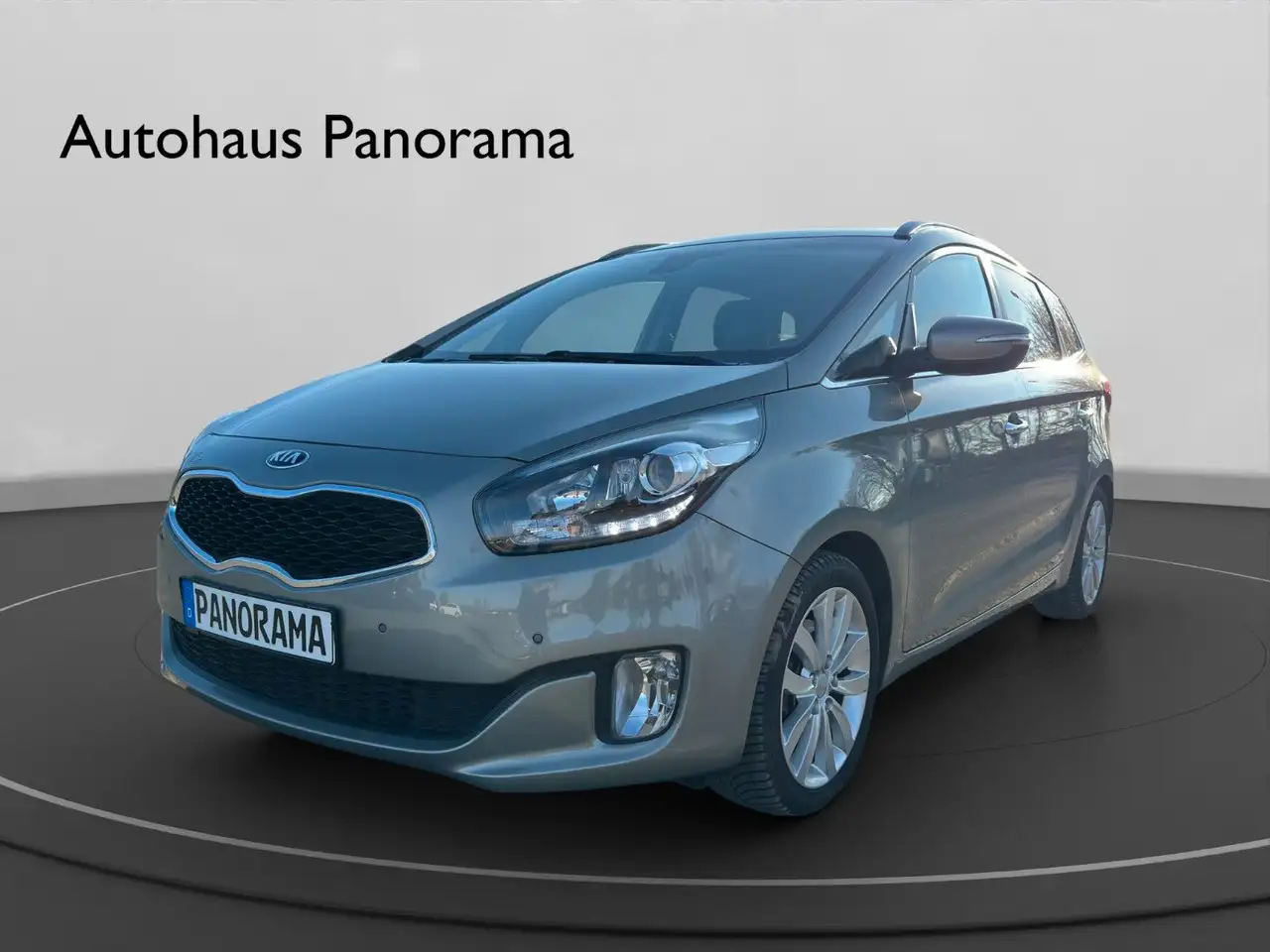 Kia Carens