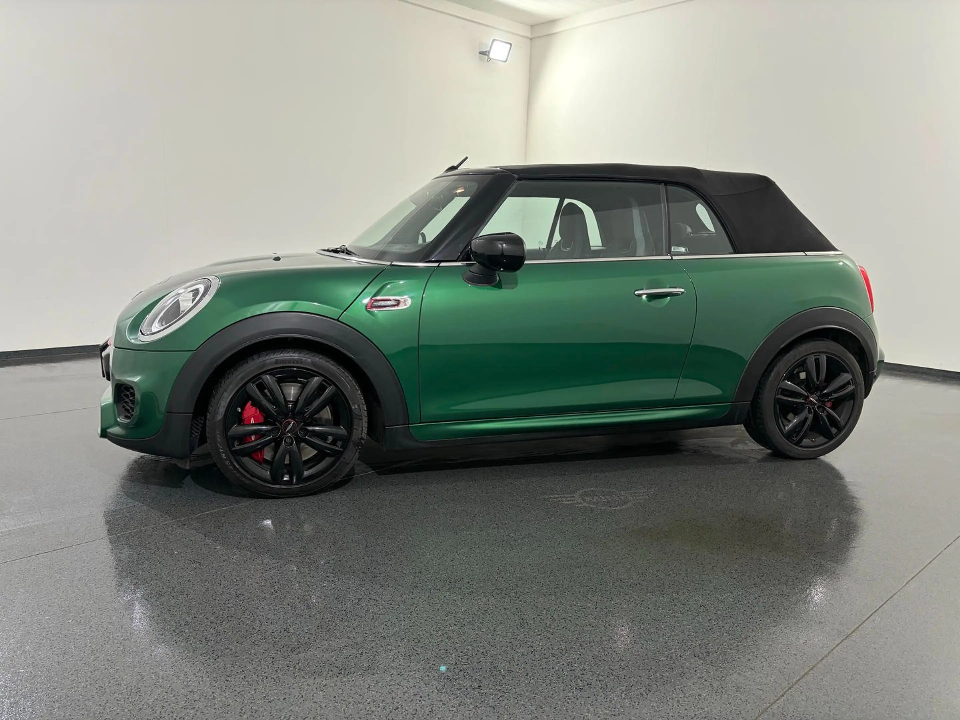 MINI John Cooper Works Cabrio MINI John Cooper Works Cabrio Aut. — photo 6