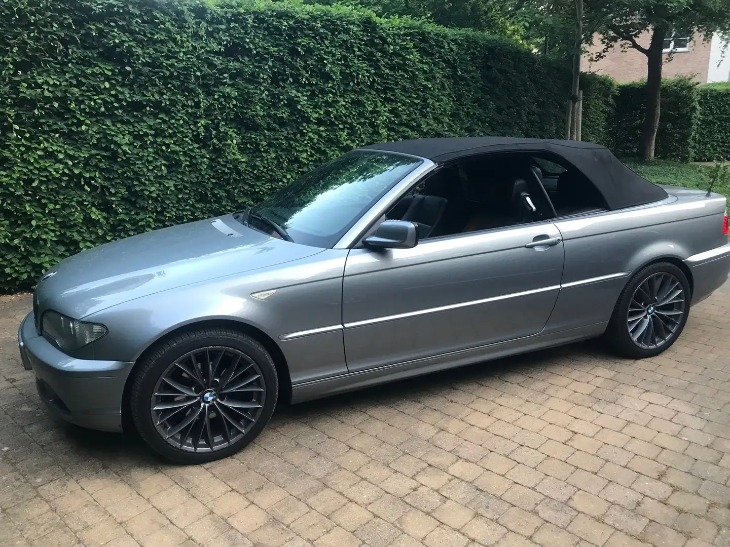 BMW 118 318CI Stříbrná - 2