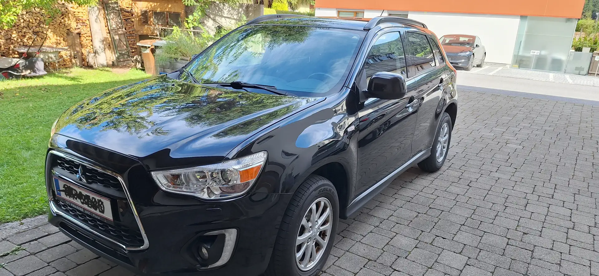 Mitsubishi ASX ASX 1,8 DI-D LP Comfort Line Schwarz - 1