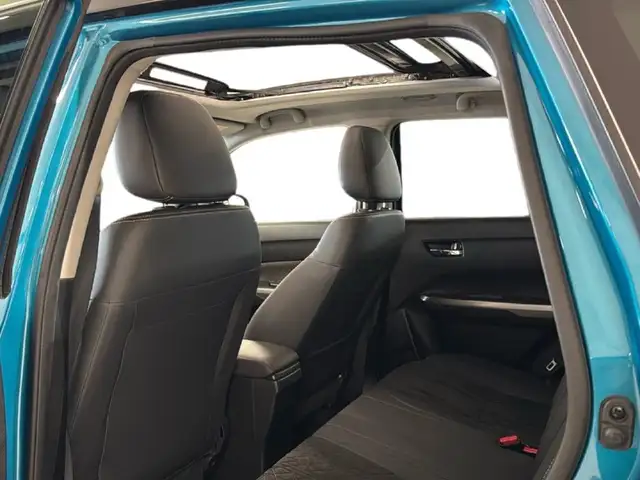Suzuki Vitara view 15