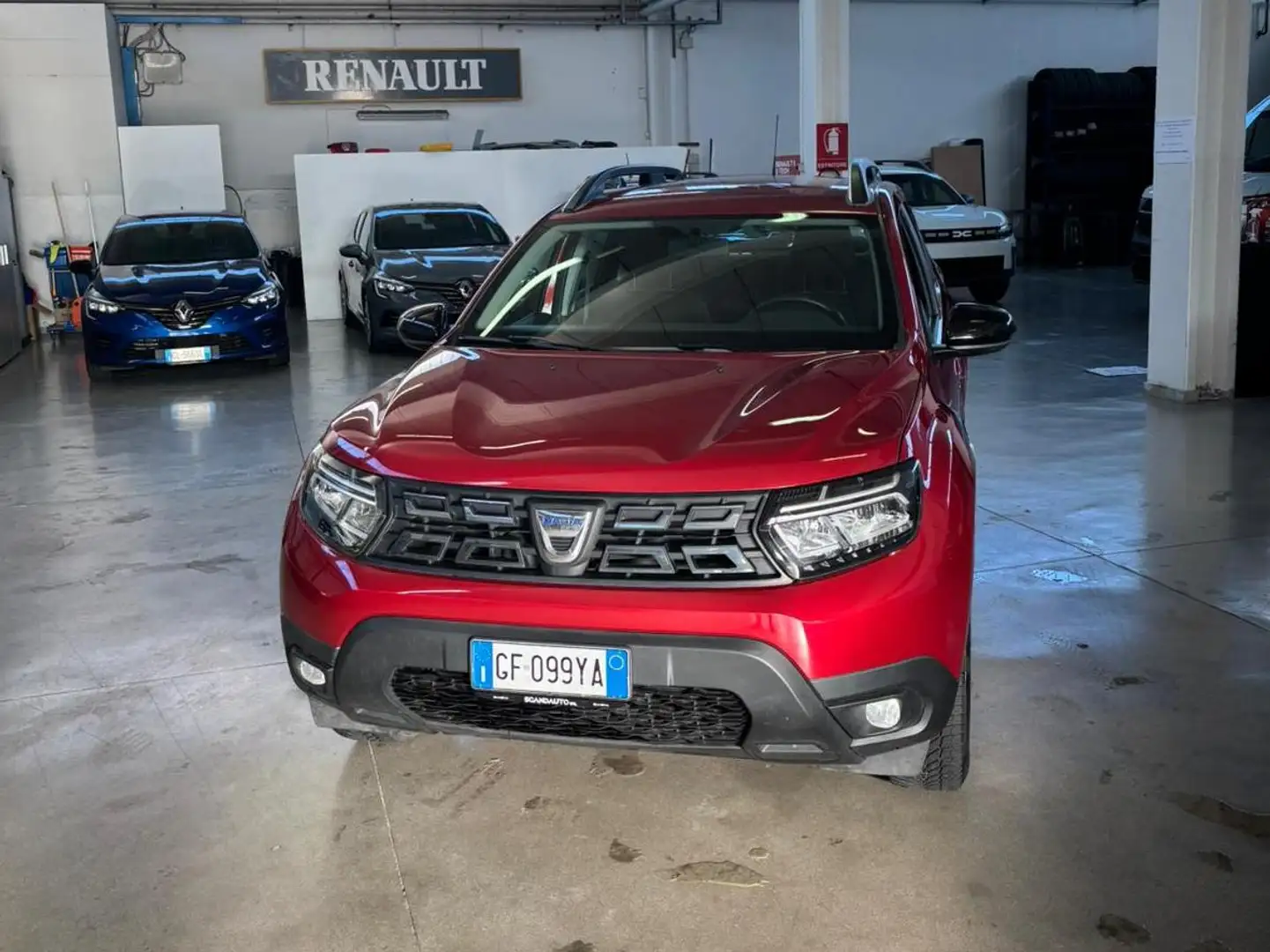 Dacia Duster Duster II 2021 1.0 tce Comfort Gpl 4x2 100cv Rouge - 1