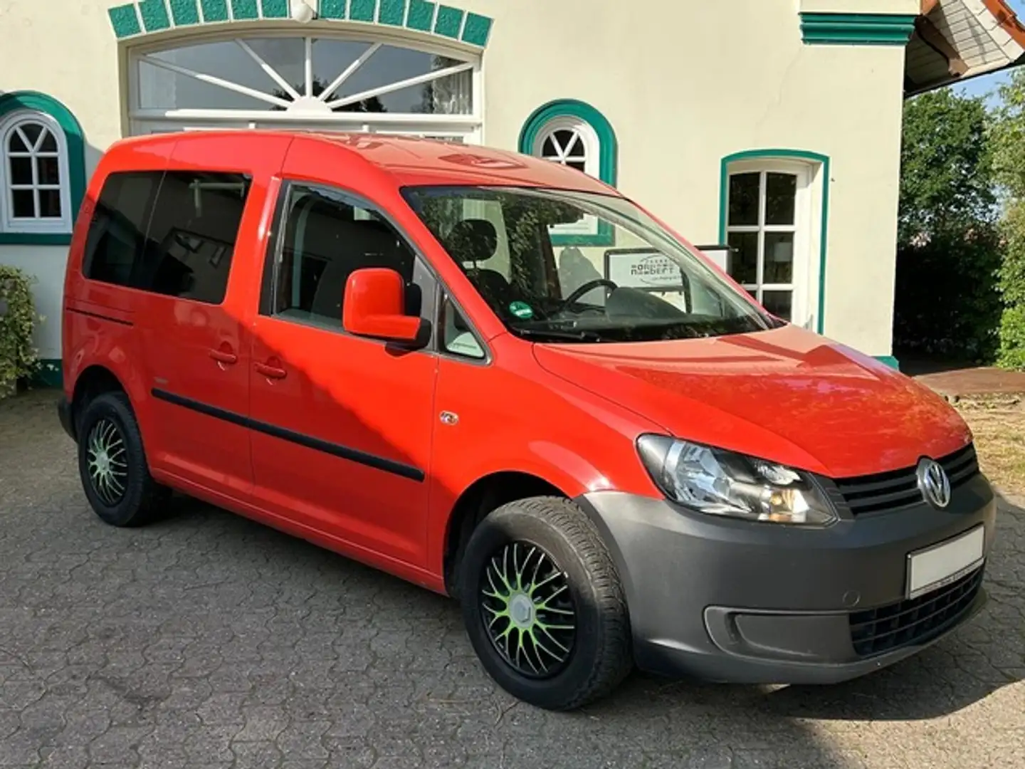 Volkswagen Caddy Team Trendline 1.2, AHK fest, SV,ZV Orange - 1