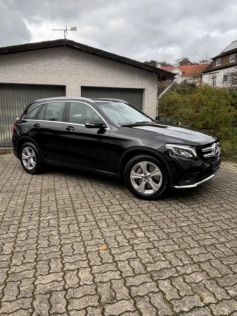 Mercedes-Benz GLC 300 GLC 300 4Matic (253.949) Zwart - 2