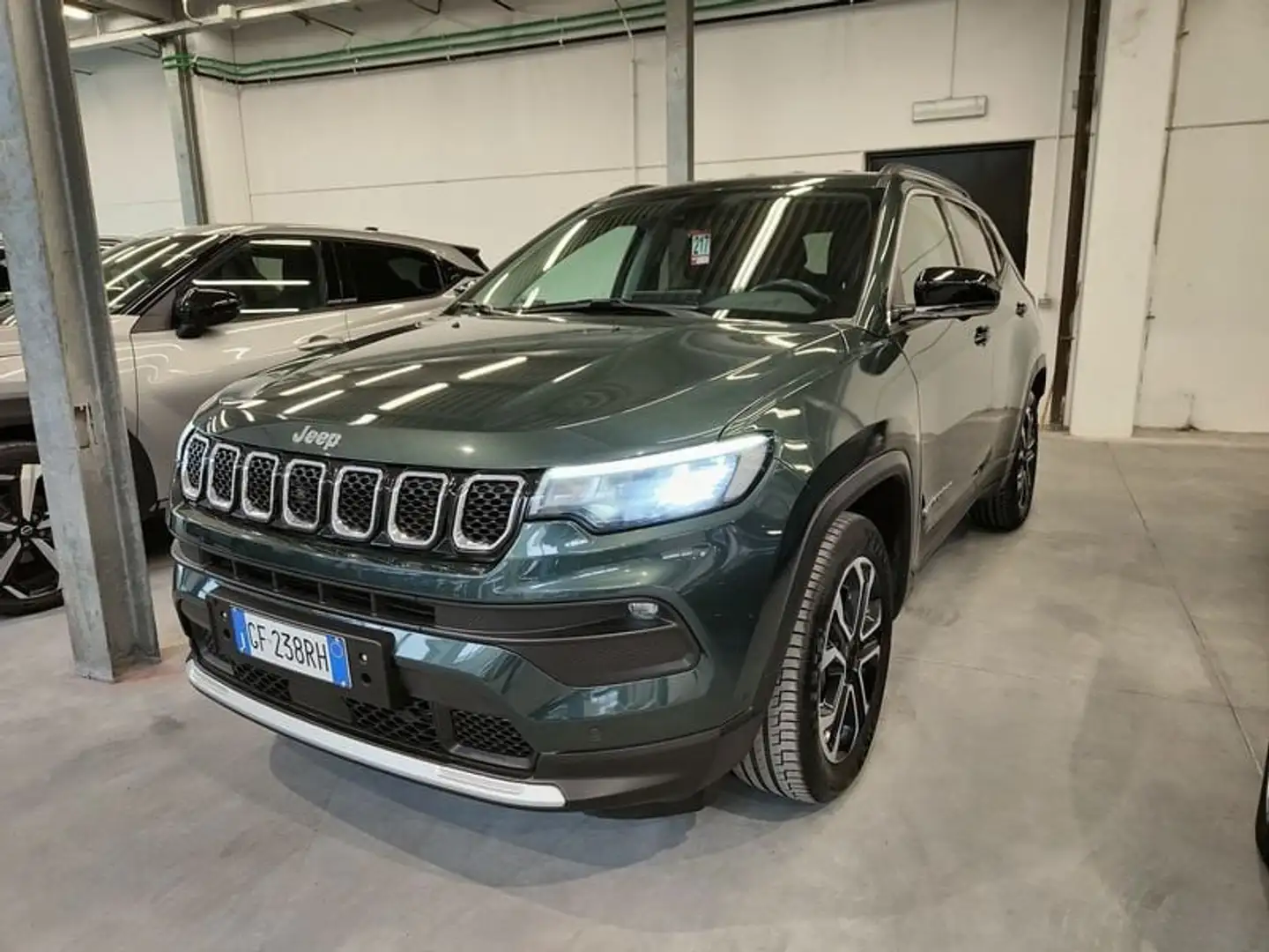 Jeep Compass 1.3 Turbo T4 2WD Limited - 1