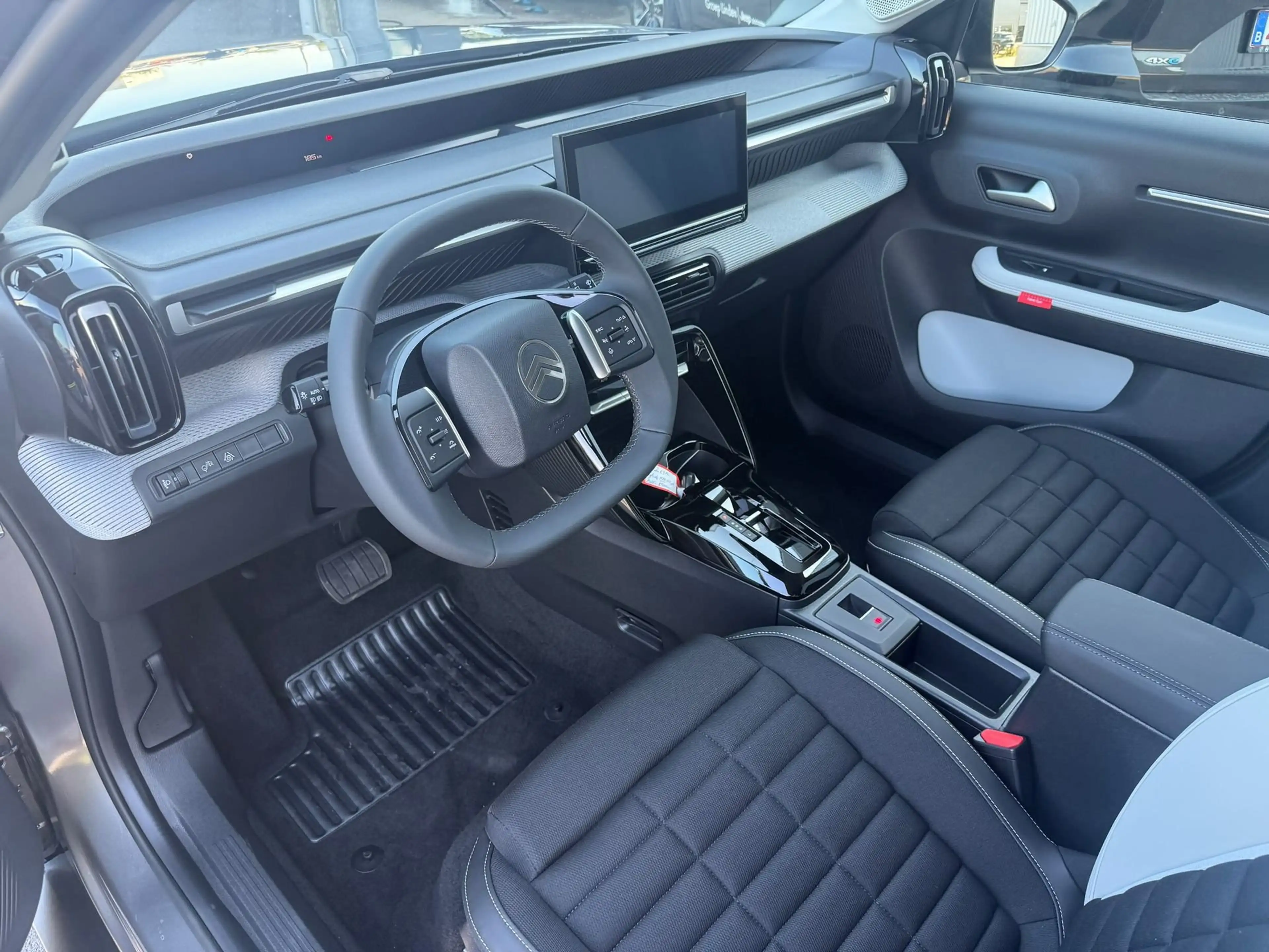 Citroen C3 Aircross *GPS*CAMERA*KEY LESS* Hybrid 145 Pk MAX — photo 10