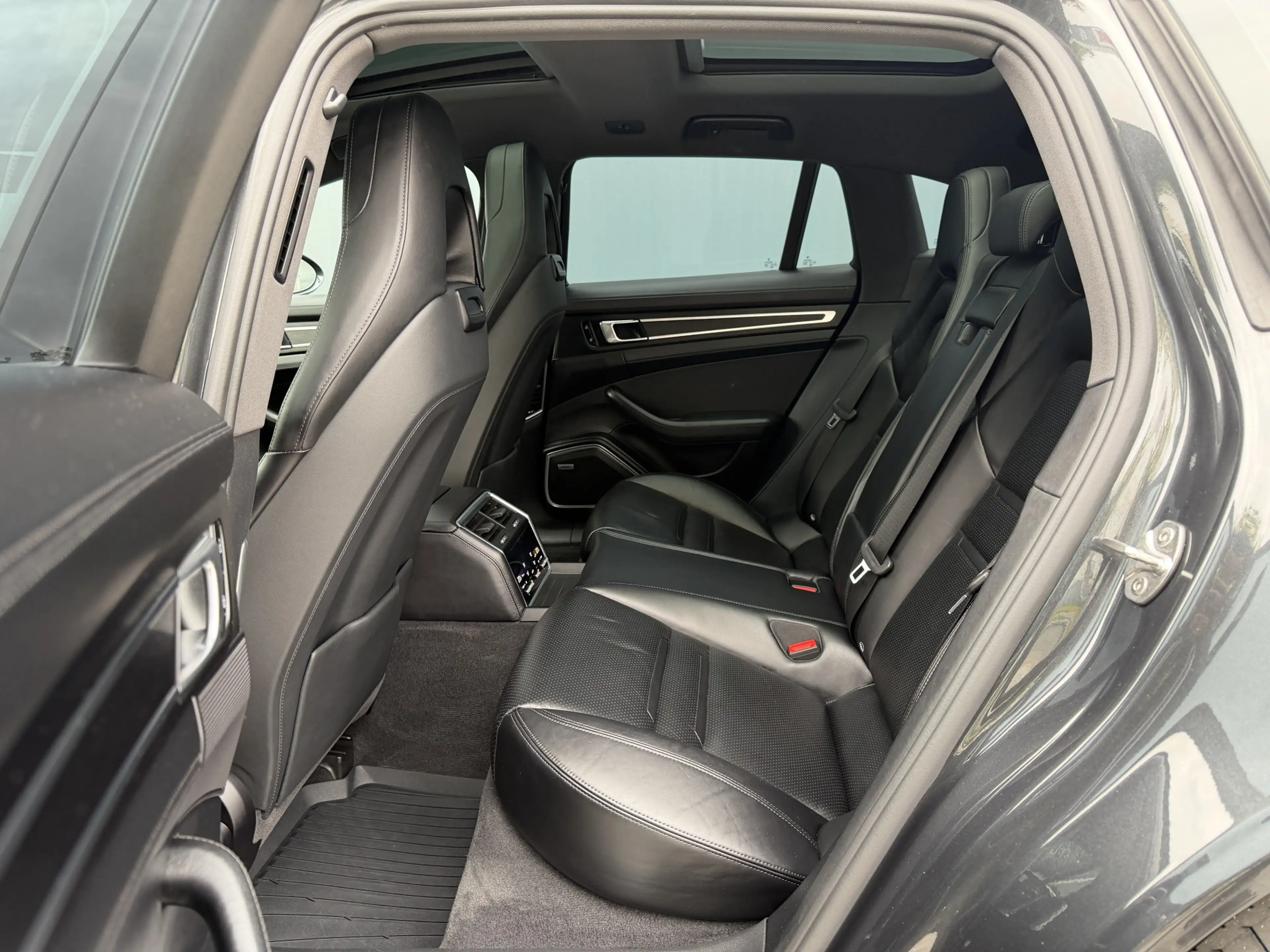 Porsche Panamera Sport Turismo BWJ 2019 | 2.9 601PK 4 E-Hybrid AUTO — photo 5
