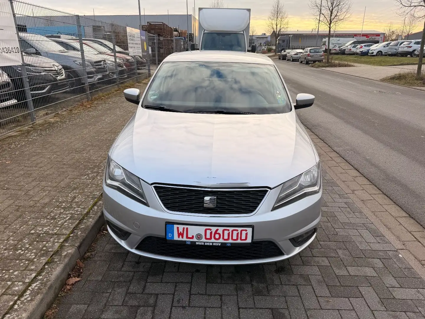 SEAT Toledo Style 1,2 *2.Hand*Climatronik*Freisprech Silber - 2