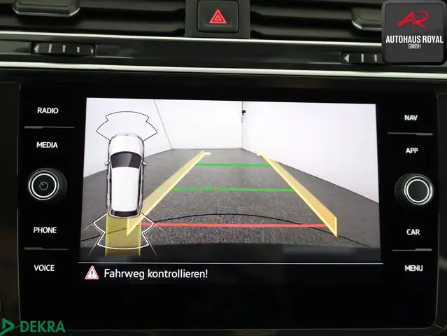 Volkswagen Tiguan Allspace view 15