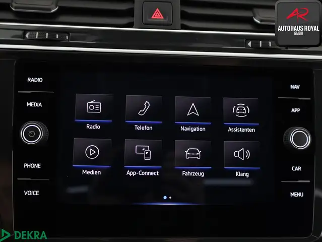 Volkswagen Tiguan Allspace view 17