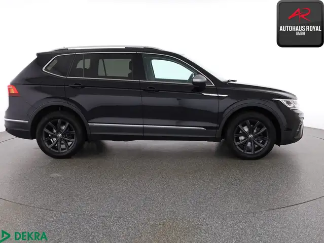 Volkswagen Tiguan Allspace view 6