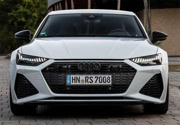 Sportback TFSI quattro tiptronic 441kW