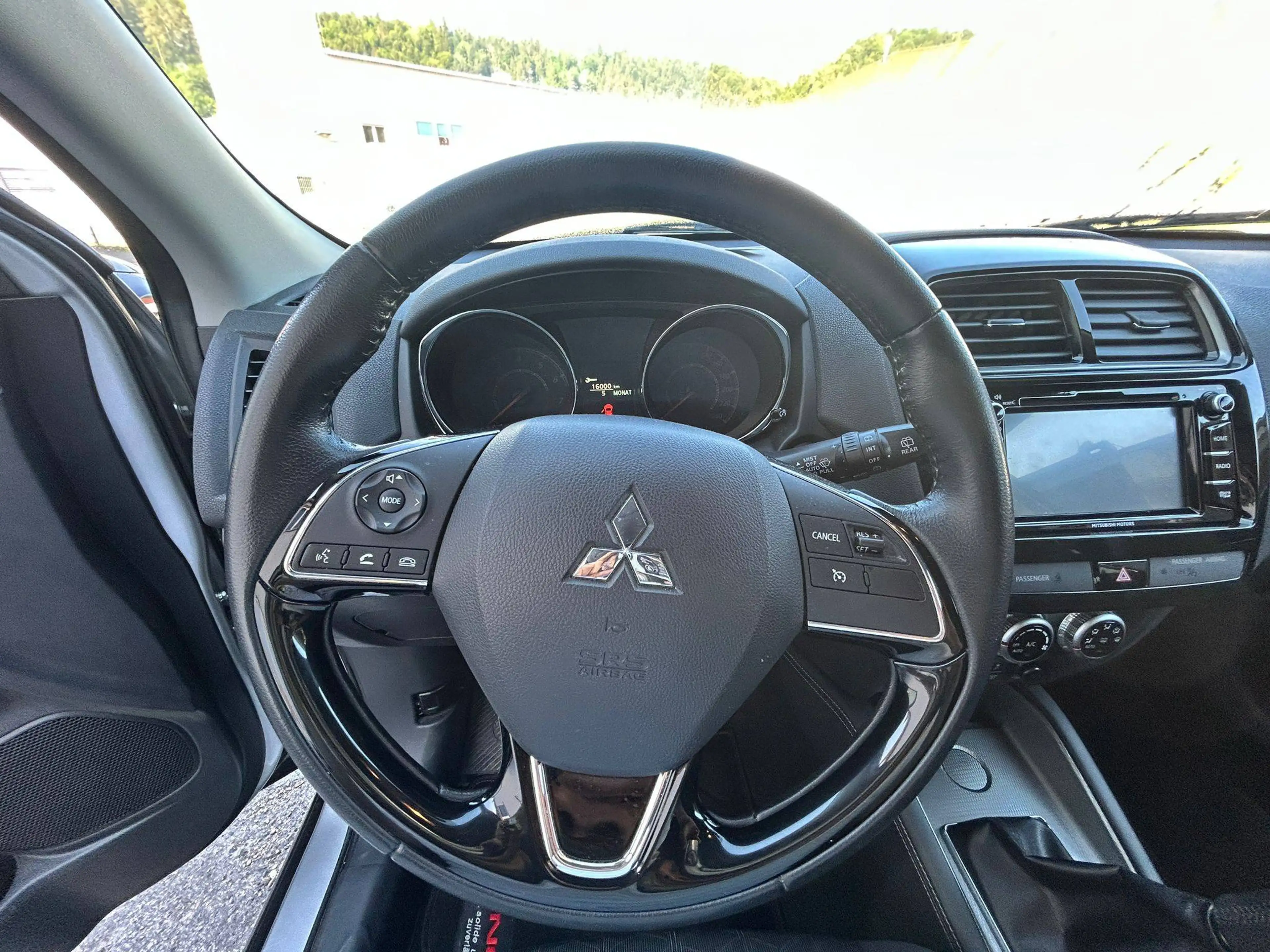 Mitsubishi ASX 2.0 150PS 1-Jahre Garantie Klima Carplay Navi Rückfahrkamera — photo 15