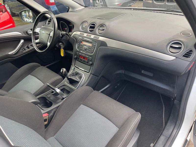 Ford S-Max 2,0 Trend*LPG-Benzin*KLIMA*AHK*PDC*LM 17" — photo 6