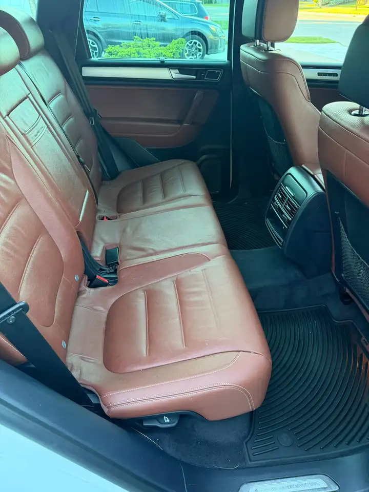 Volkswagen Touareg снимка Volkswagen Touareg