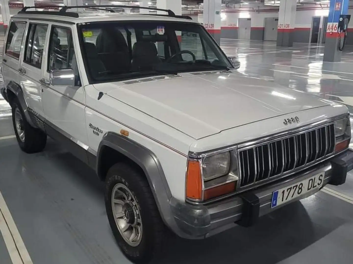 Jeep Cherokee Cherokee 4.0 - 2