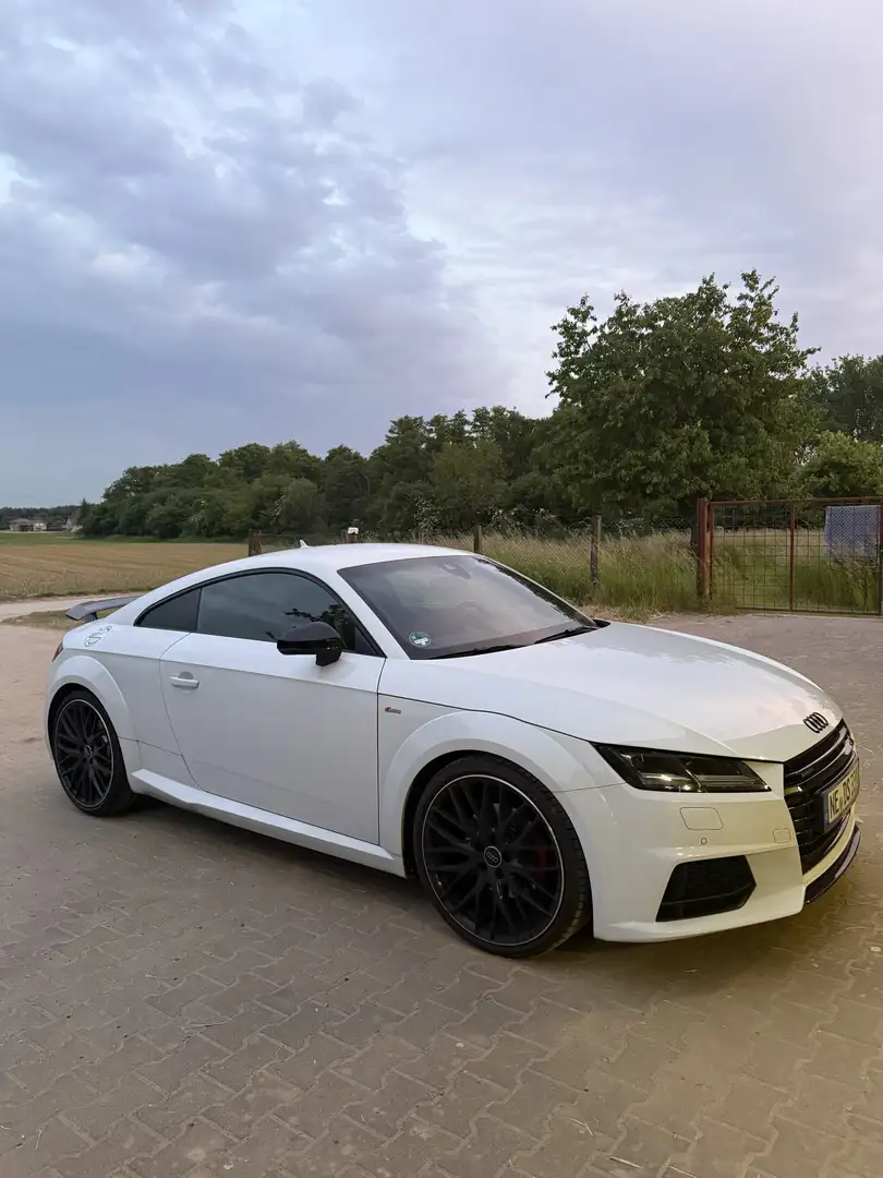 Audi TT Coupe 2.0 TFSI quattro S tronic Weiß - 1