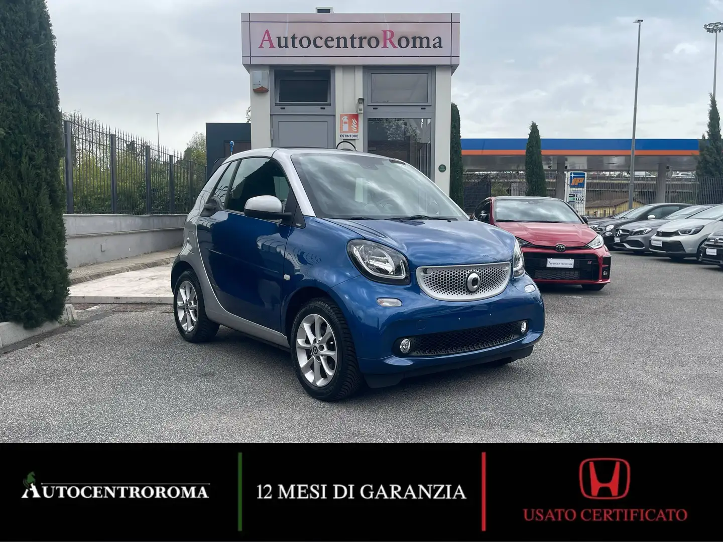 smart forTwo Cabrio 1.0 Passion 71cv twinamic my18 Blu/Azzurro - 1