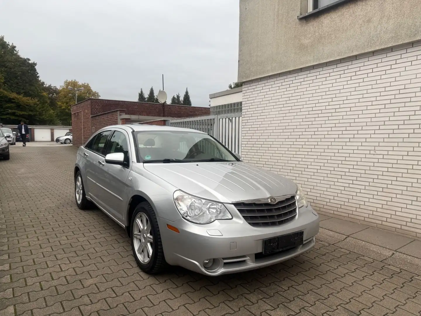 Chrysler Sebring Lim. 2.0 CRD Limited TÜV NEU*SEHR SAUBER Silber - 1