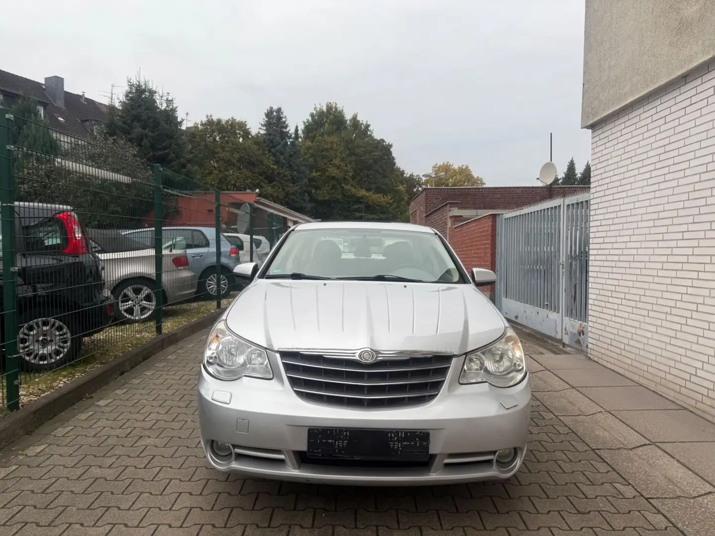 Chrysler Sebring Lim. 2.0 CRD Limited TÜV NEU*SEHR SAUBER Silber - 2