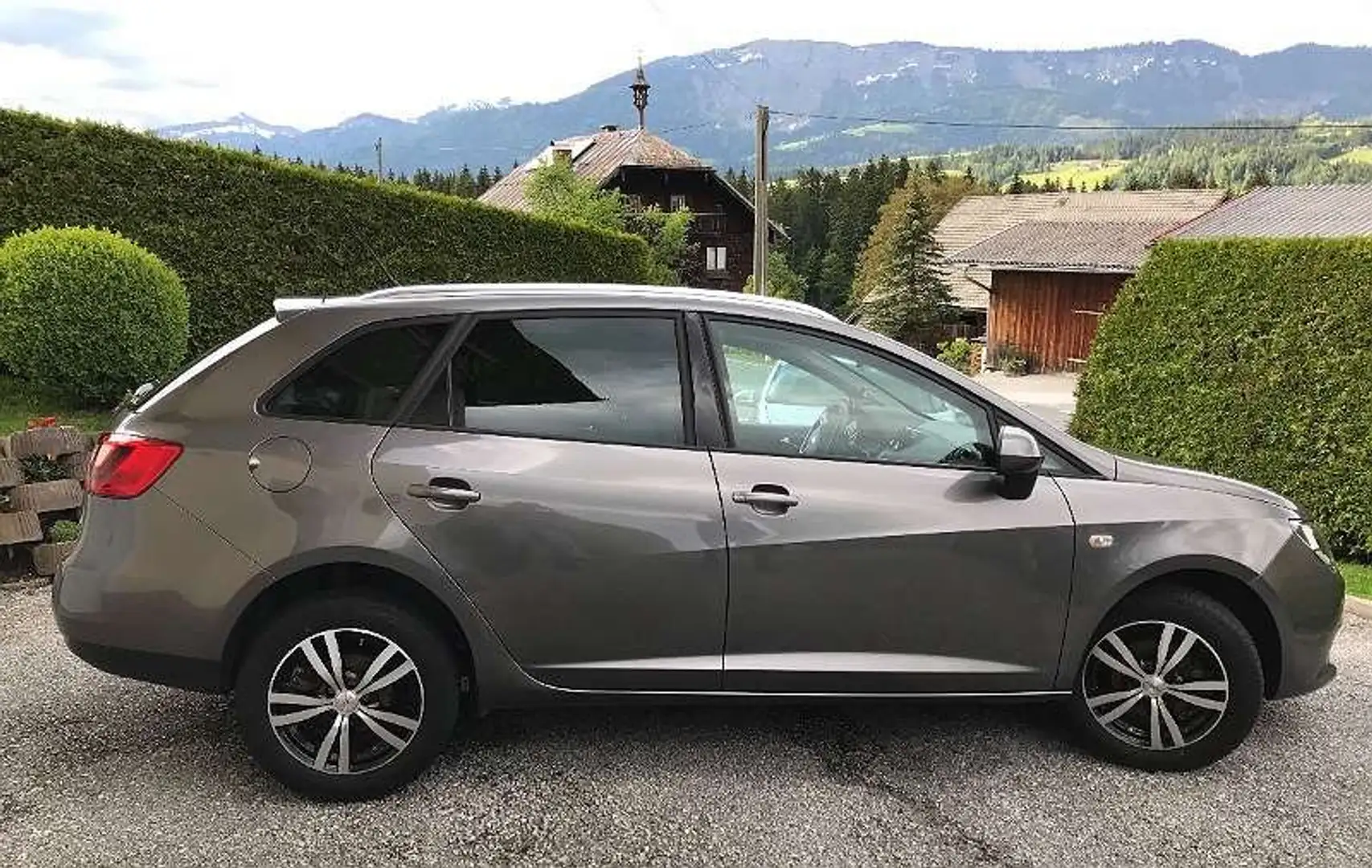SEAT Ibiza Ibiza ST Style 1,2 TSI Style Grau - 1