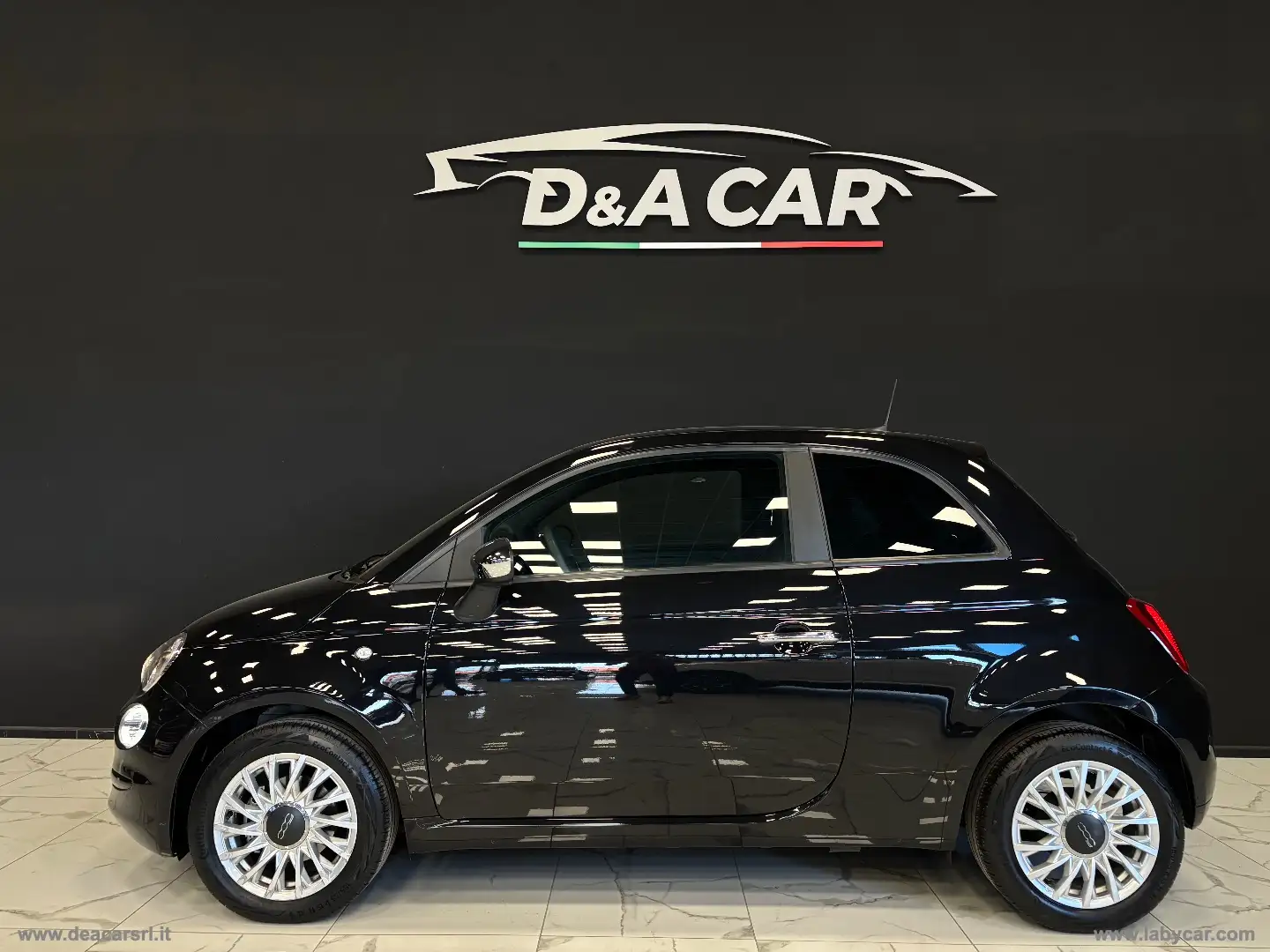 Fiat 500 1.0 Hybrid Nero - 1