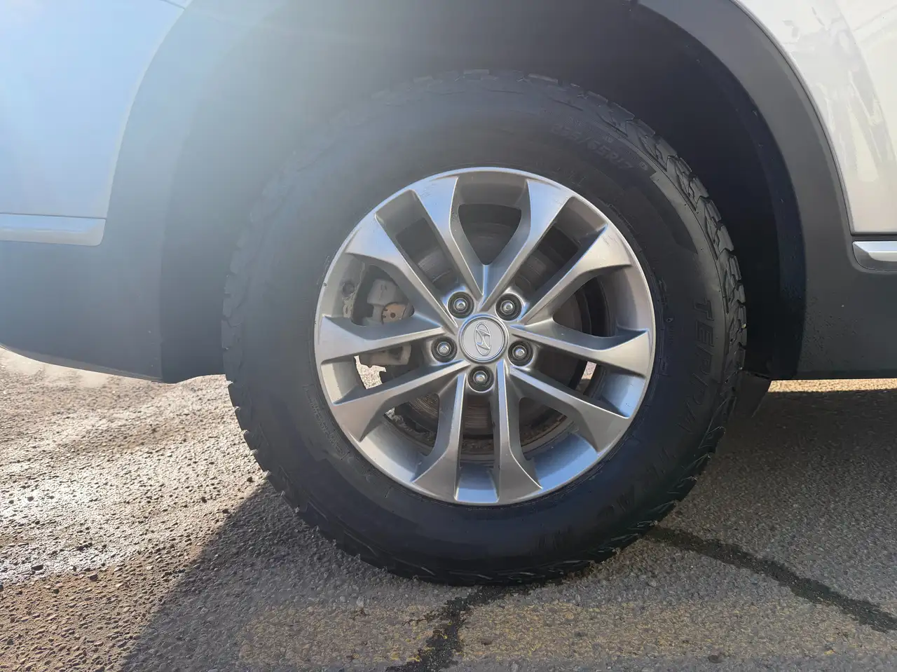 Hyundai SANTA FE снимка Hyundai SANTA FE