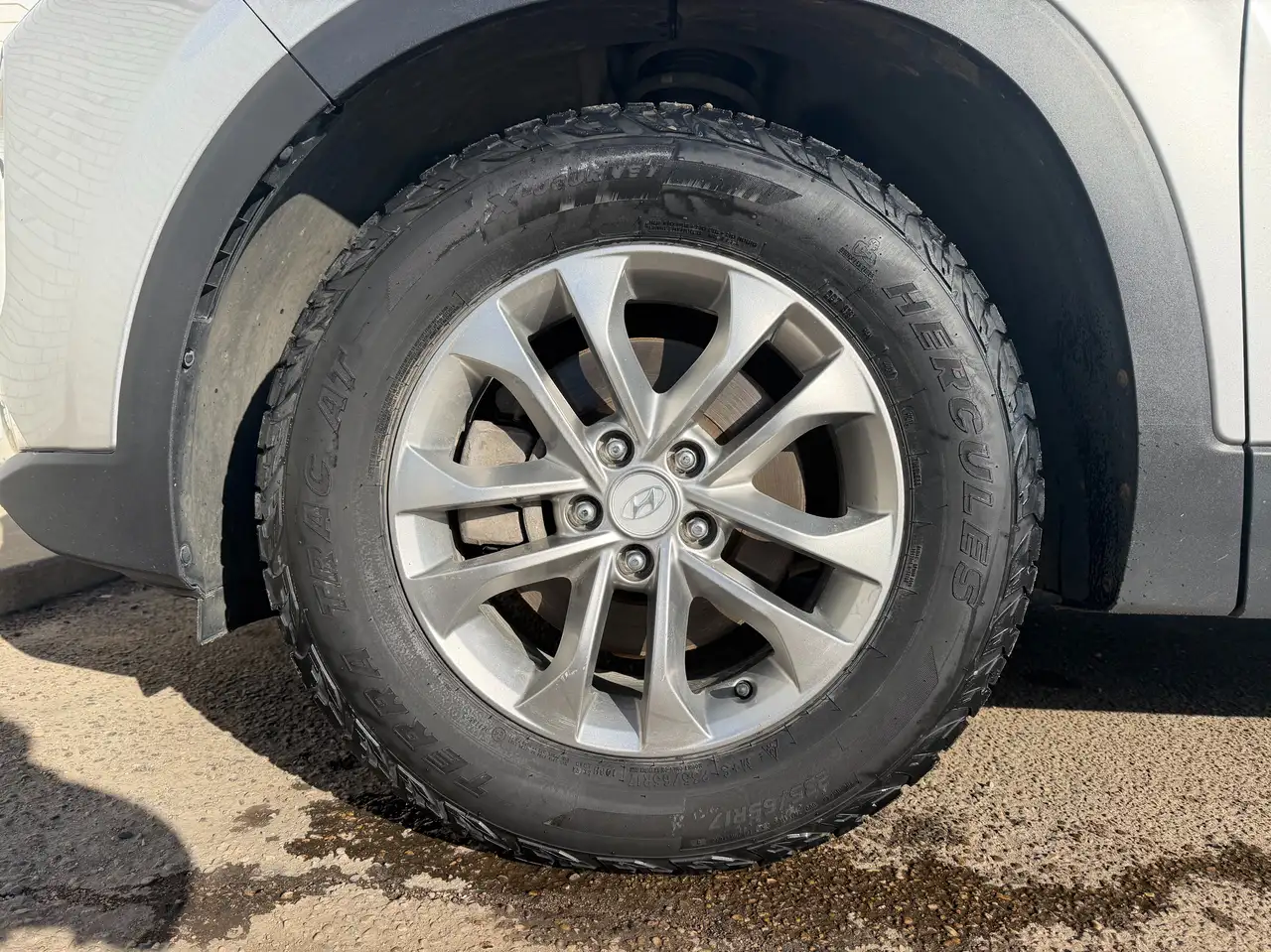Hyundai SANTA FE снимка Hyundai SANTA FE