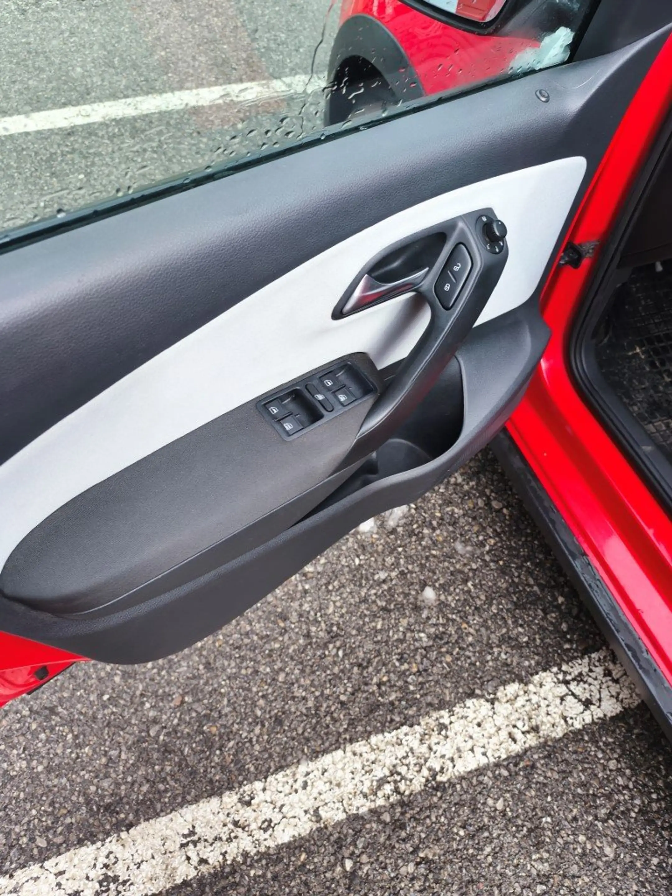 Volkswagen Polo Cross CrossPolo 1,2 TDI DPF — photo 9
