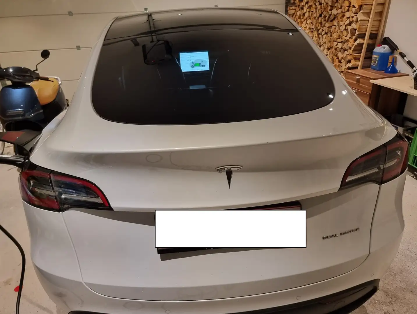 Tesla Model Y Model Y Long Range AWD 75kWh Weiß - 2