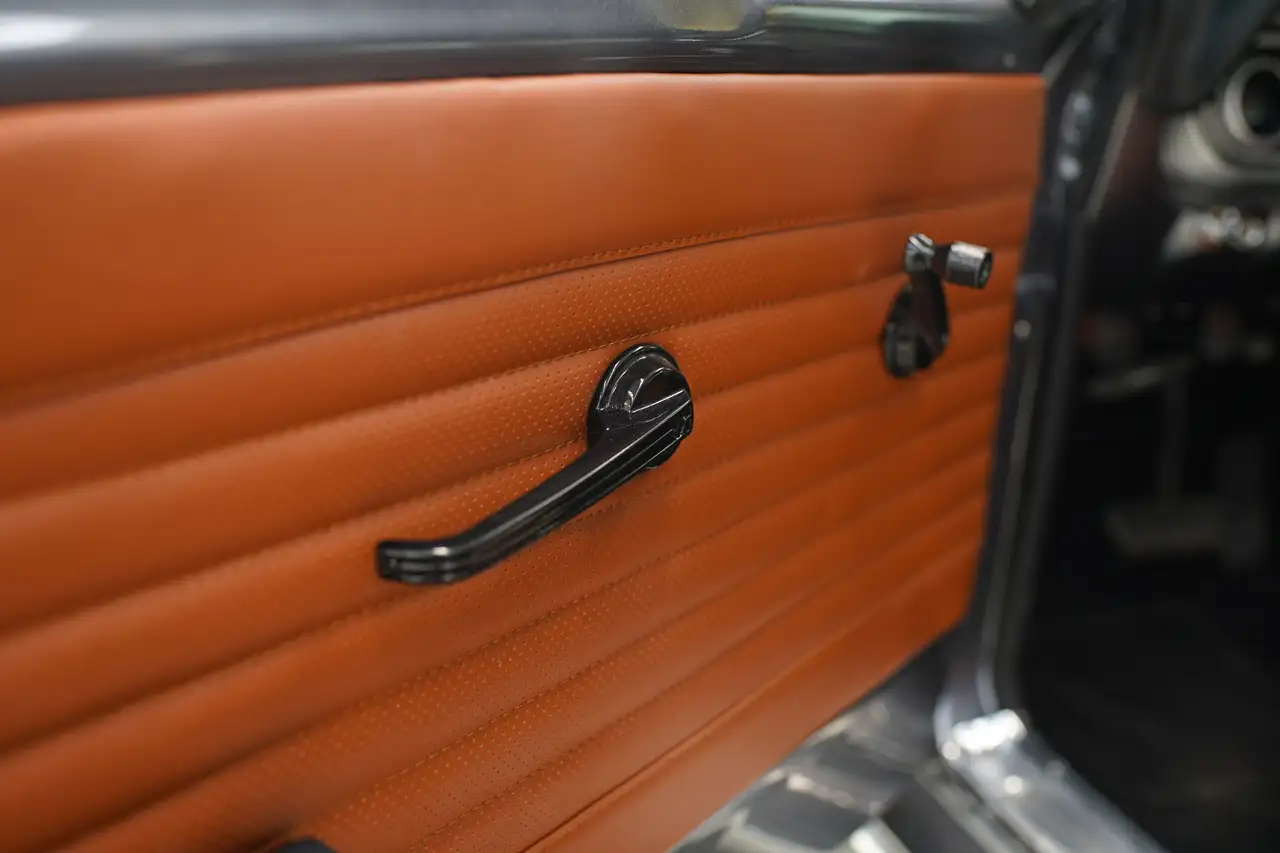 Ford Mustang TOP Restaurierung H-Zulassung Automatik, foto 9