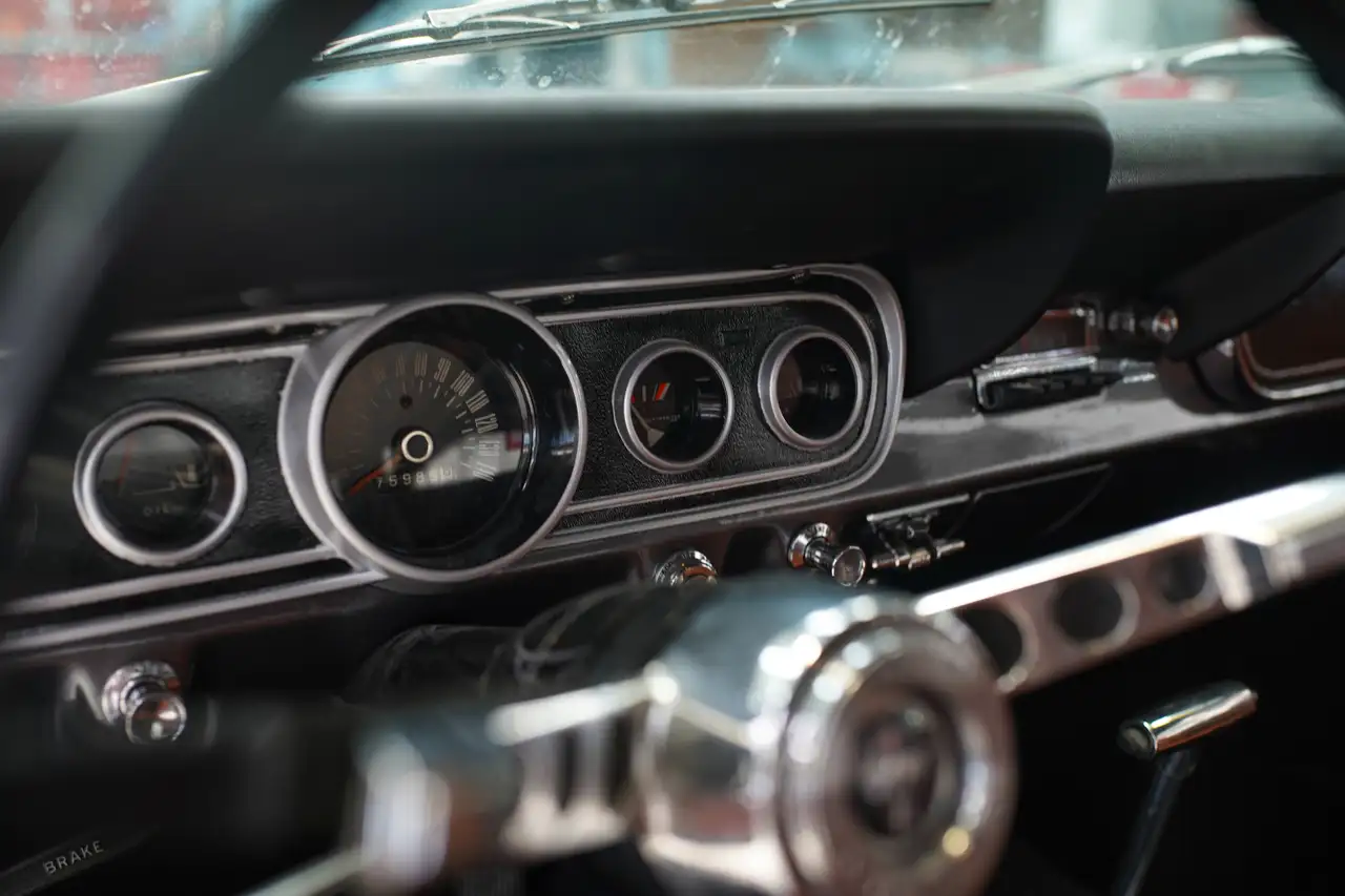 Ford Mustang TOP Restaurierung H-Zulassung Automatik, foto 6