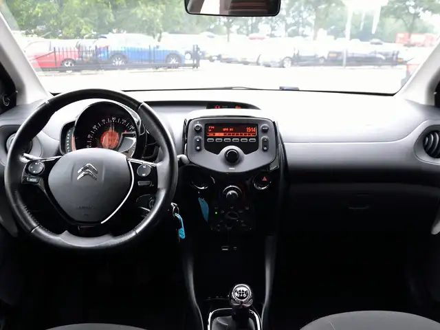 Citroen C1 view 7