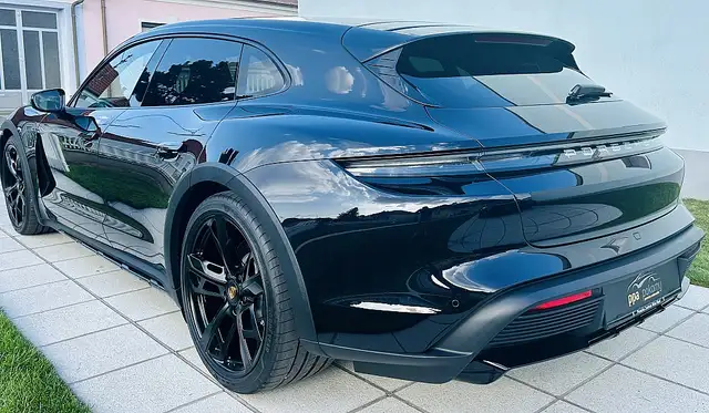 Porsche Taycan 4 Cross Turismo 83,7kWh Ansicht 10