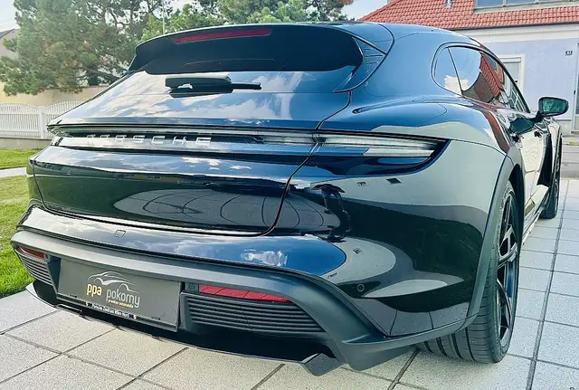 Porsche Taycan 4 Cross Turismo 83,7kWh Ansicht 5