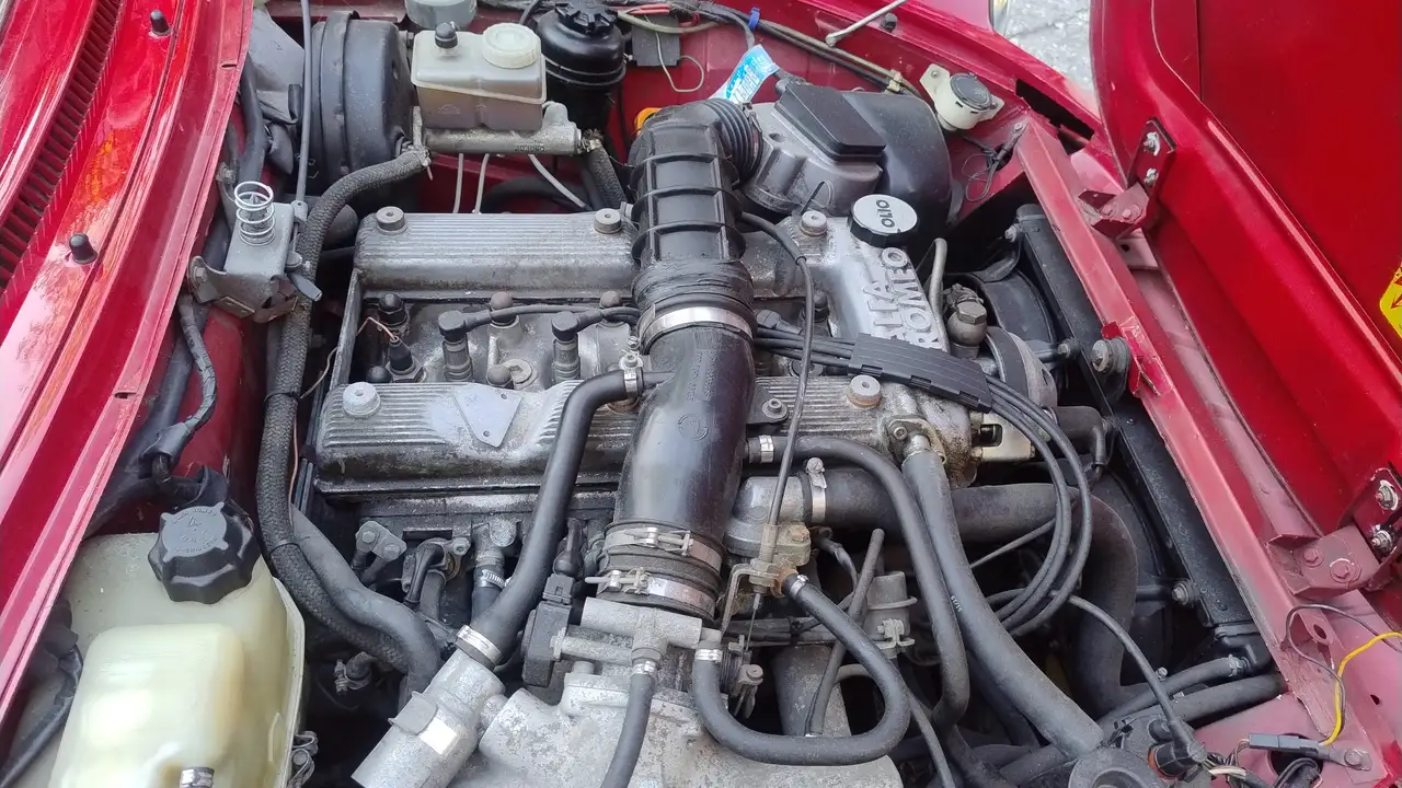Alfa Romeo Spider 2.0 my90, foto 9