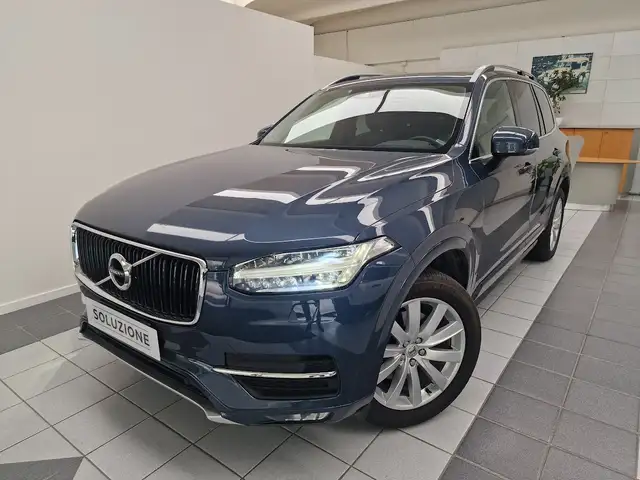 Volvo XC90 D5 AWD Geartronic 7 posti Momentum Euro 6 D-Temp